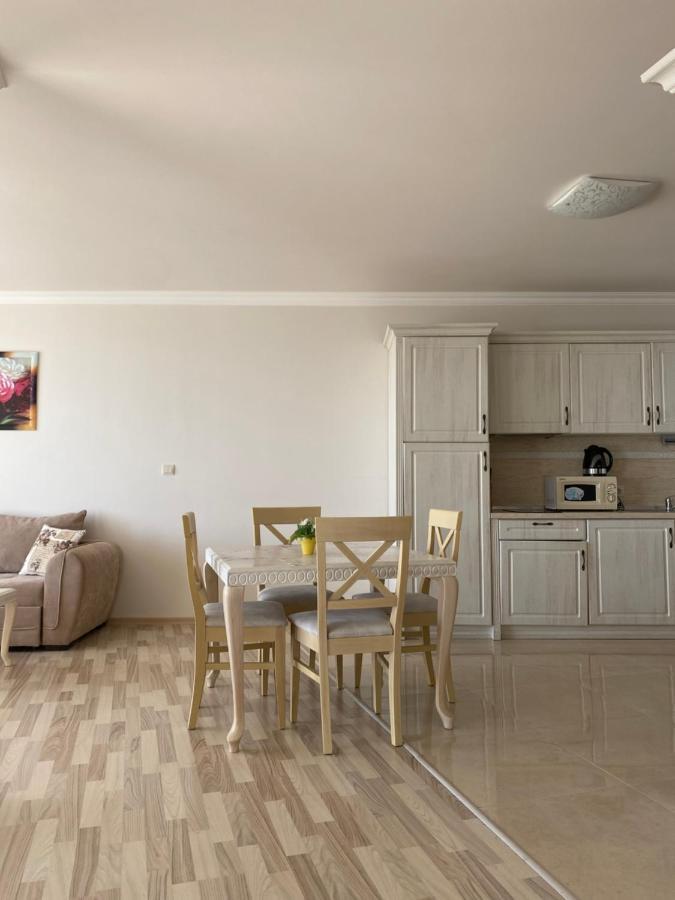 Private Super Apartments By Sea In Apart Hotel ! Pomorie Luaran gambar